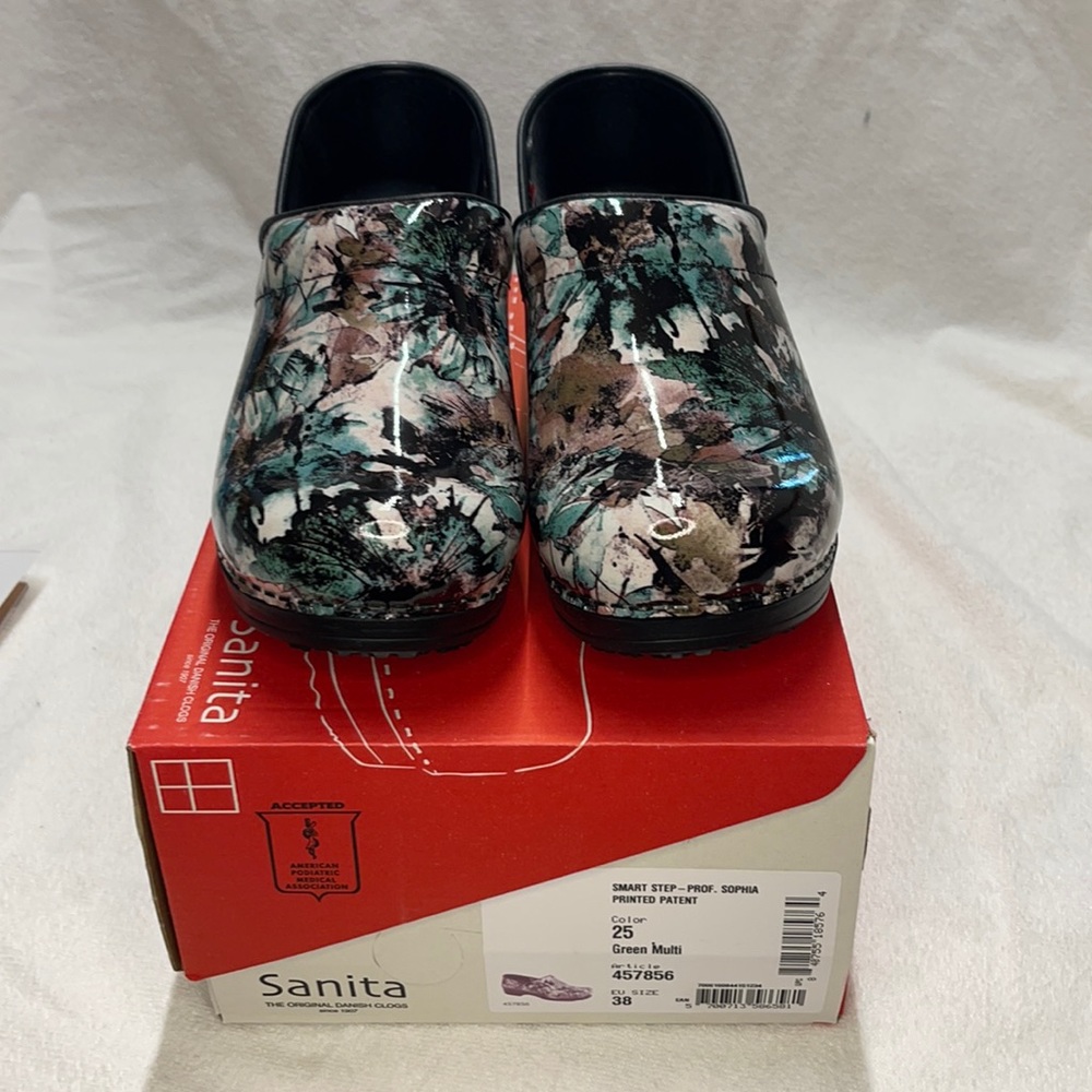 Sanita. The original Danish clog. Brand new in box. Smoke free home
